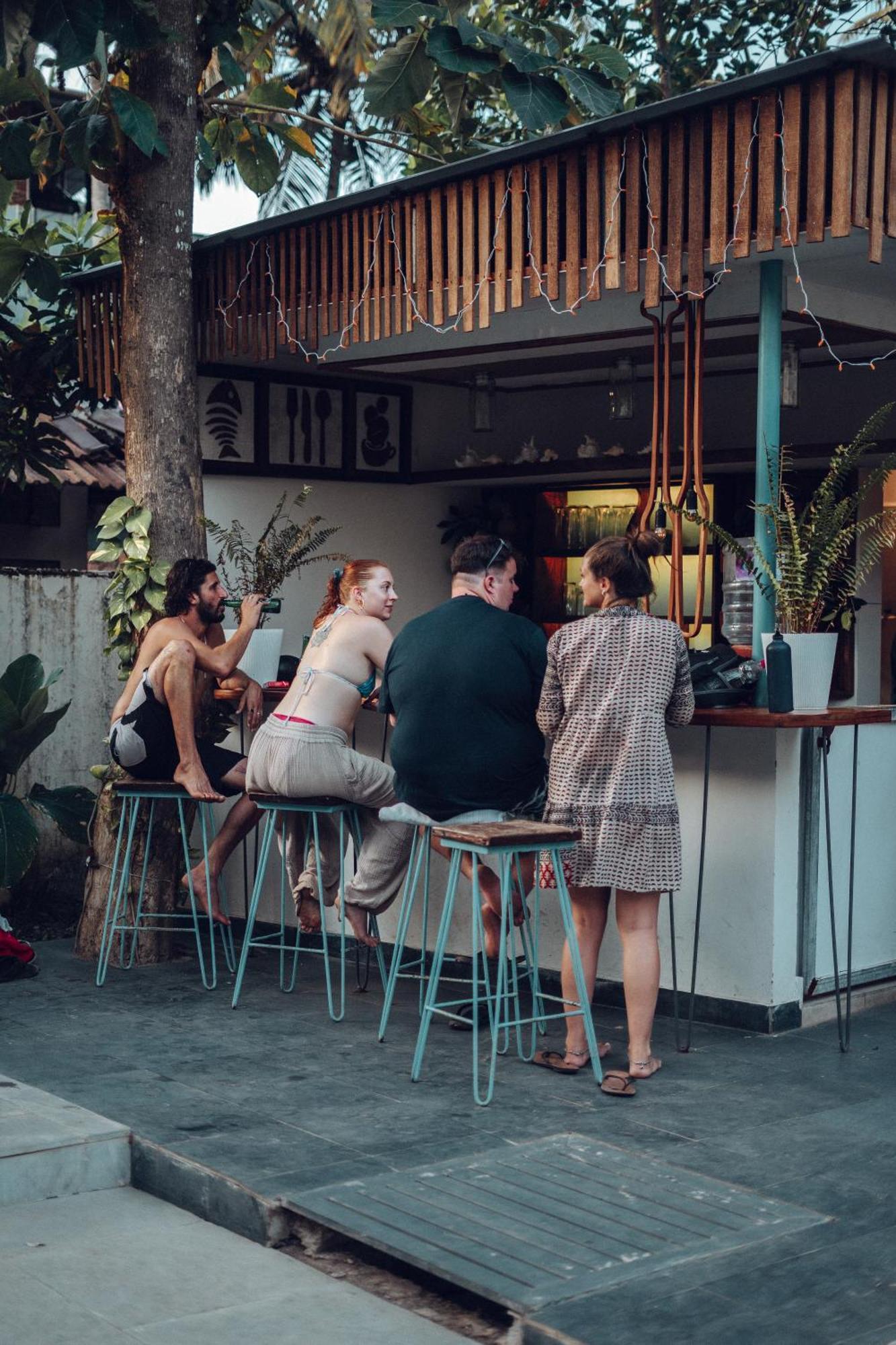 バルカラ Paddlecult Surf Retreat Bed & Breakfast エクステリア 写真